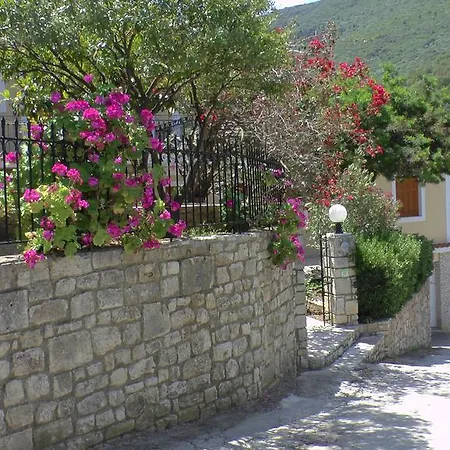 Captain's Apartament *